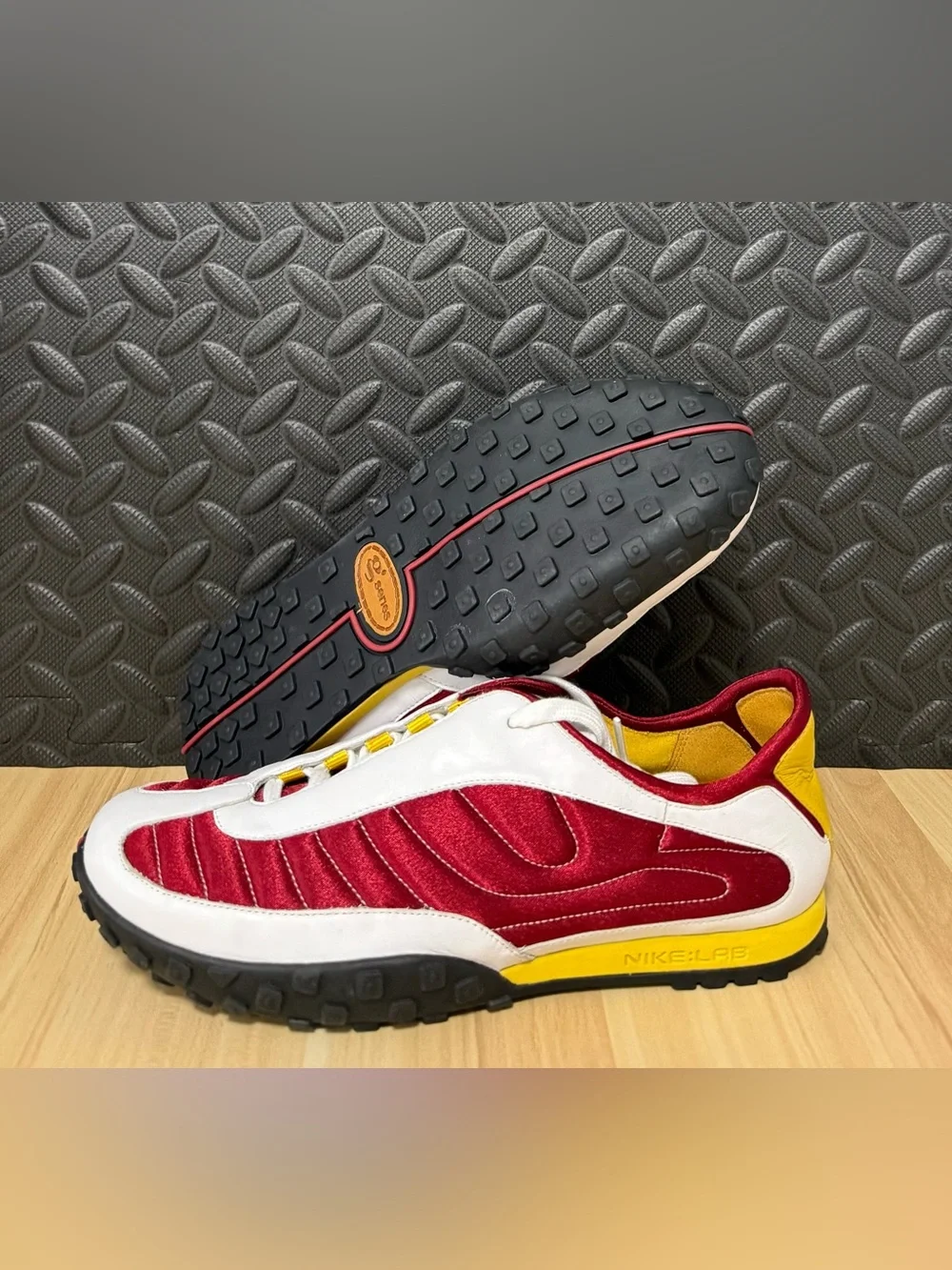 RARE Y2K Vintage Nike Lab G Series Quilted Shoes Burgundy Black Womens Size 6.5